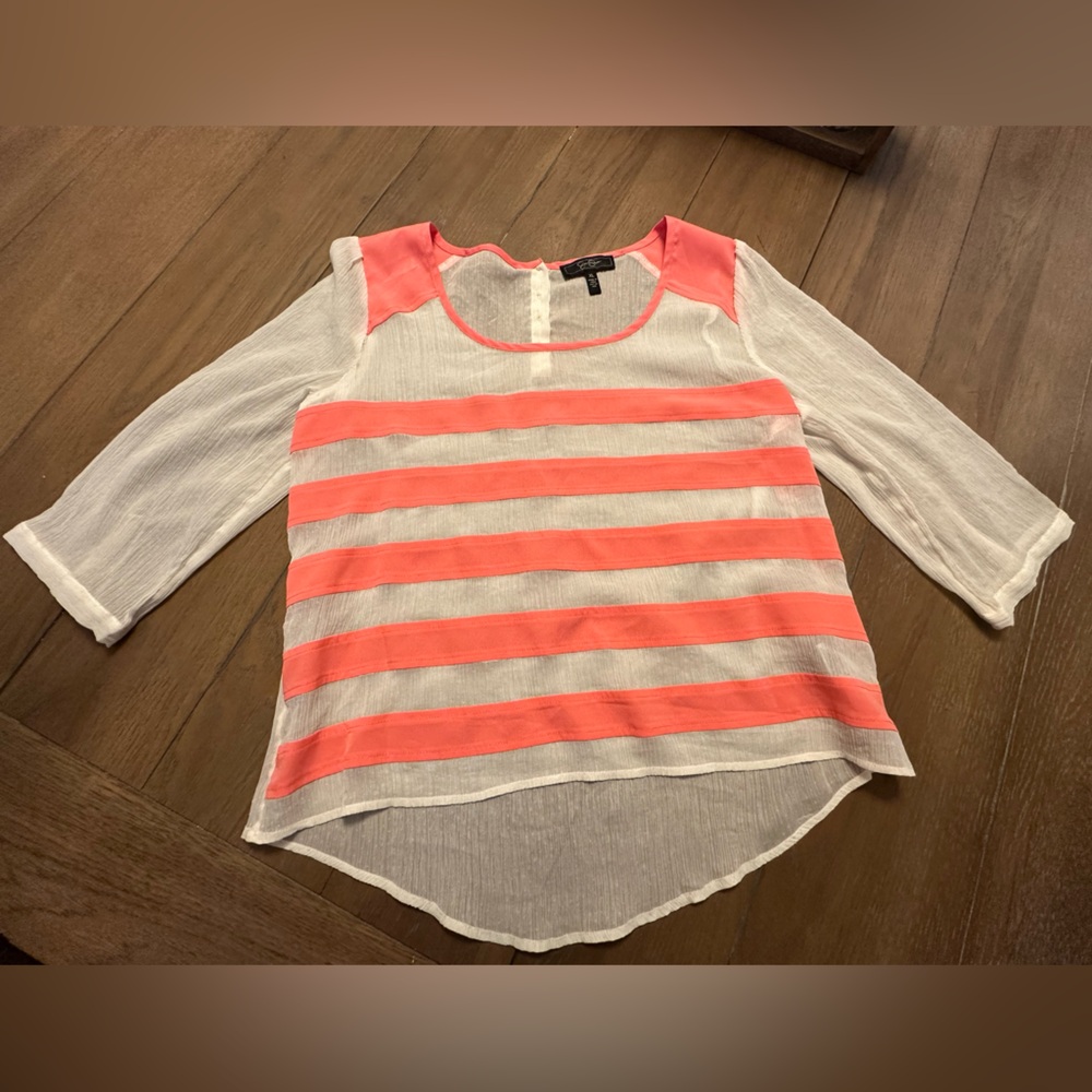 Jessica Simpson White and Pink Blouse Casual Knit